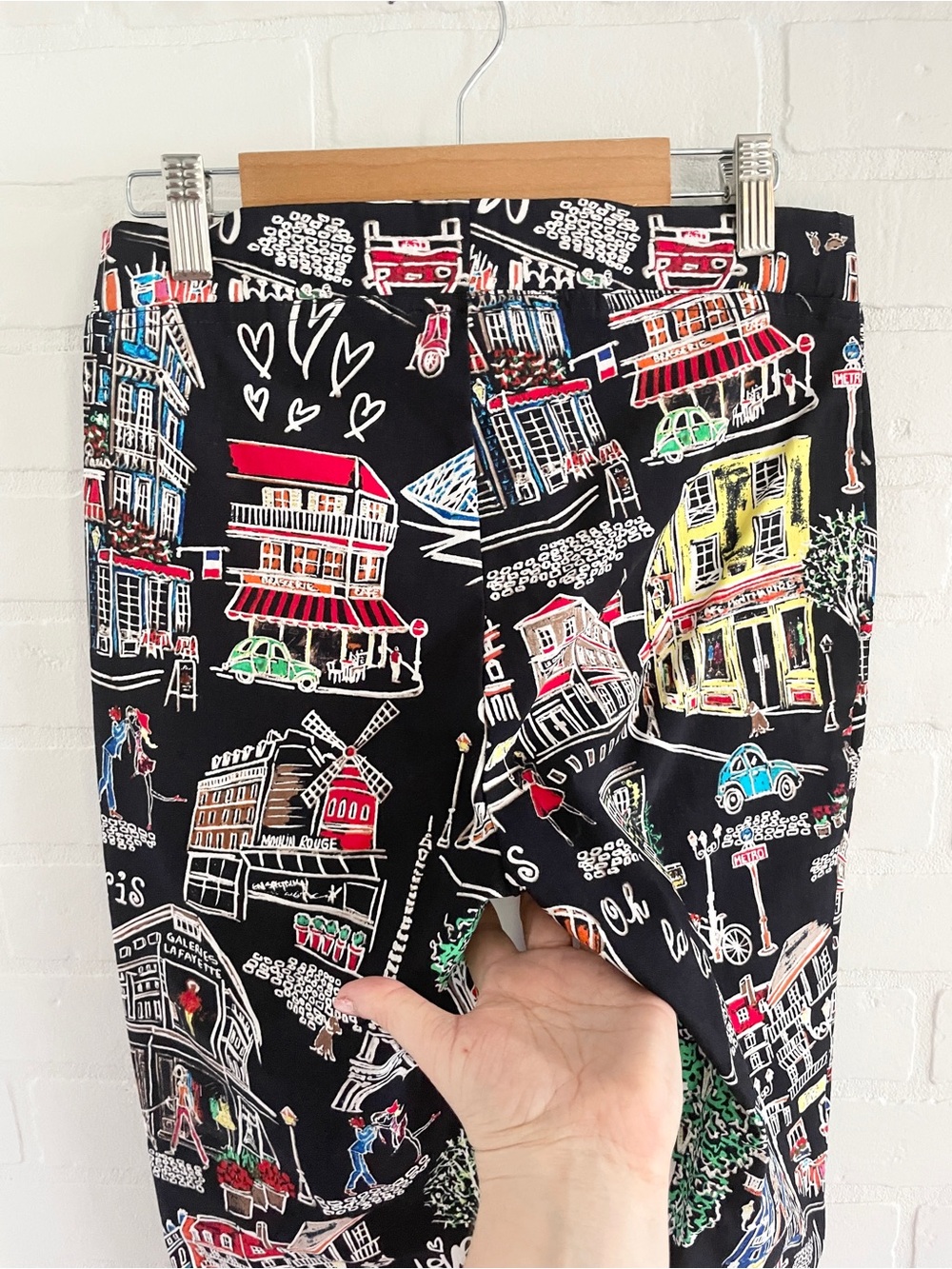Vintage Paris Novelty Crop Pants Eiffel Tower Moulin Rouge Scene Sz 2 - Picture 10 of 16